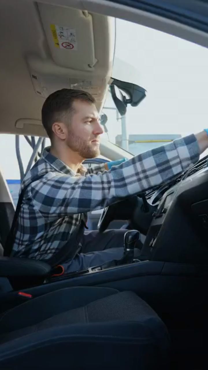 Transforme a Limpeza com Este Mini Aspirador Poderoso!