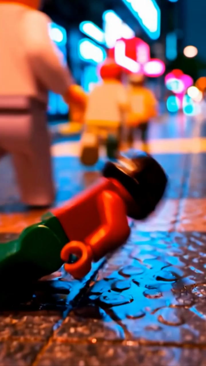 The Bystander Effect: Why Crowds Can Fail You