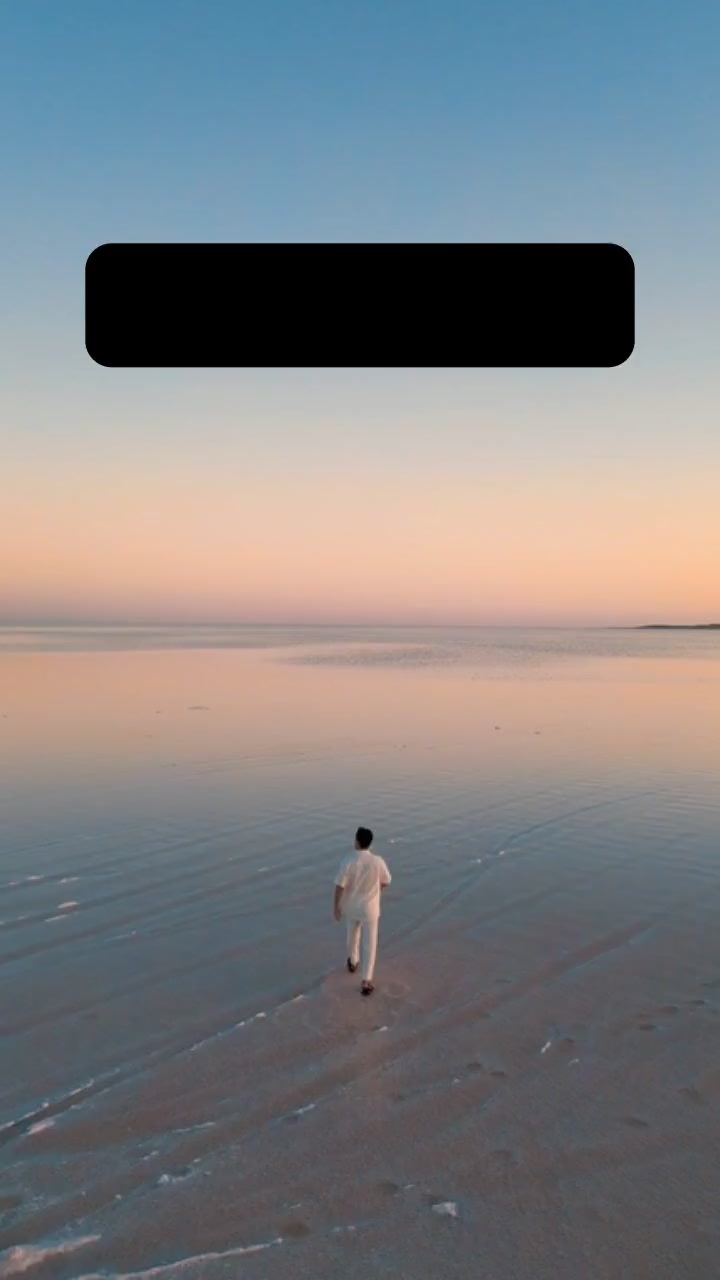 Marcher sur le miroir du Salar d'Uyuni !