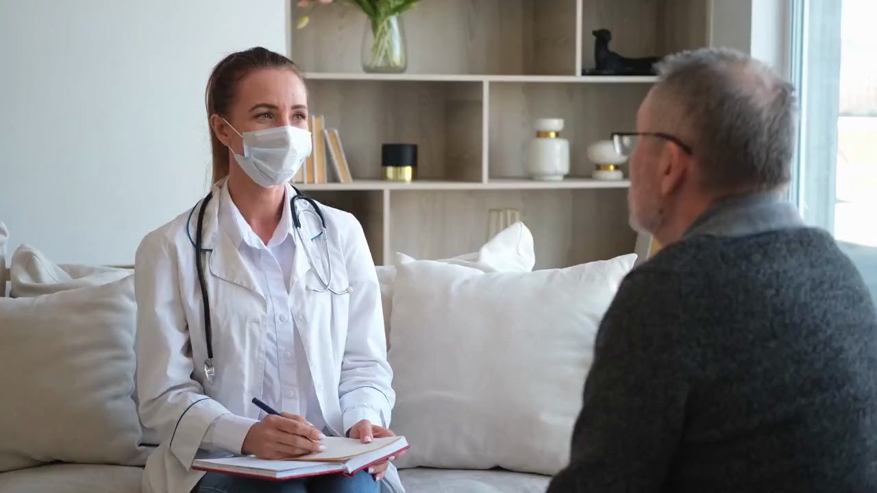 Pourquoi votre jet urinaire faiblit ? Découvrez les causes !